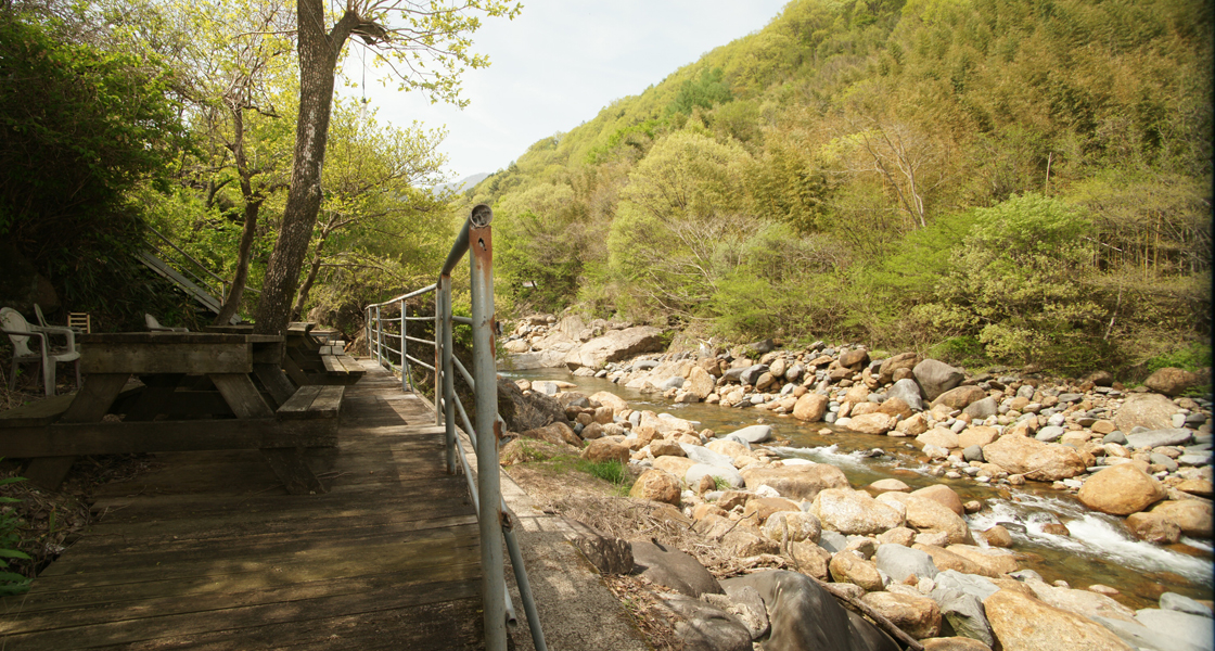 계곡변 테라스 사진 4